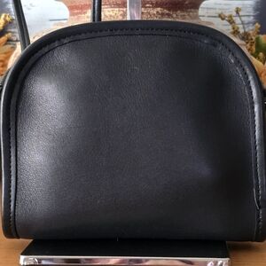 Coach Vintage Abbie crosbody B1P_9107 Black.  Rare 2001 EUC